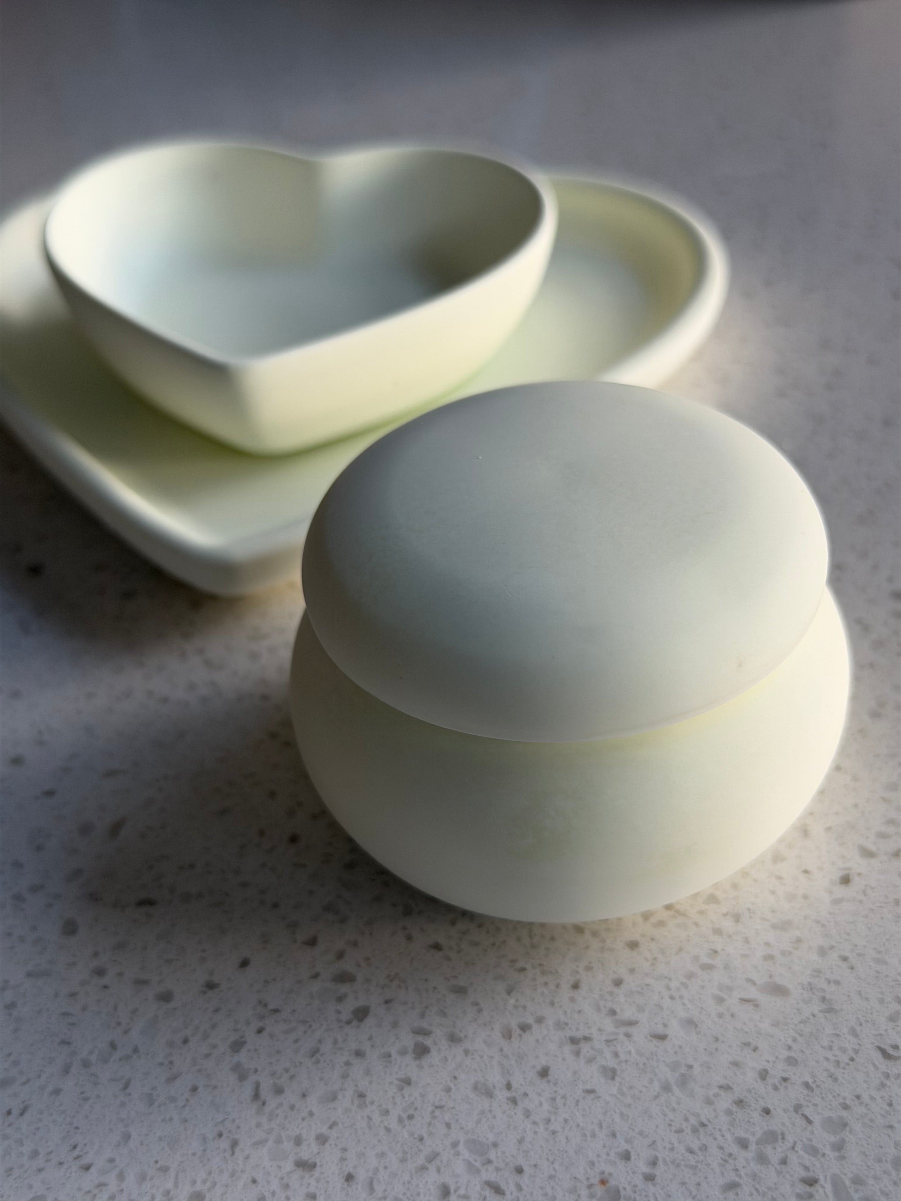 Rounded Pebble box