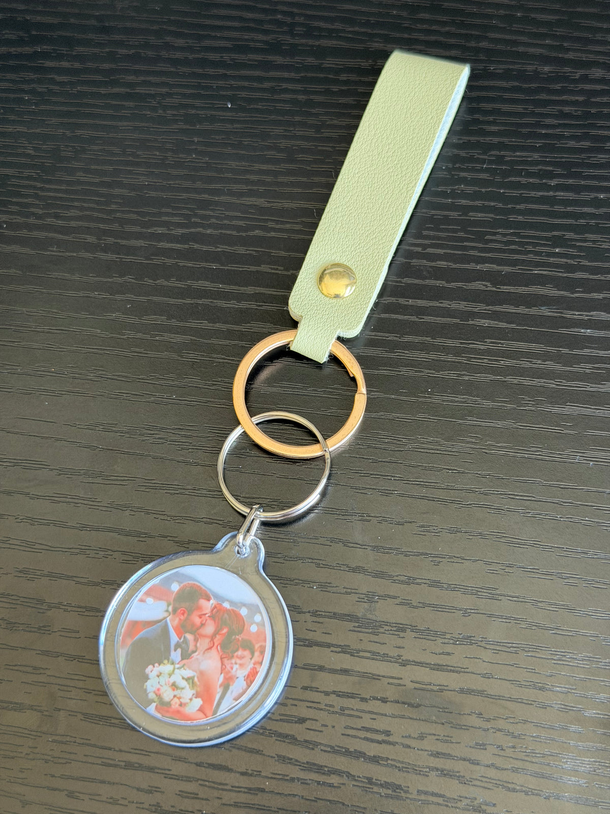 Personalized Photo Keychain (1.25 ”)