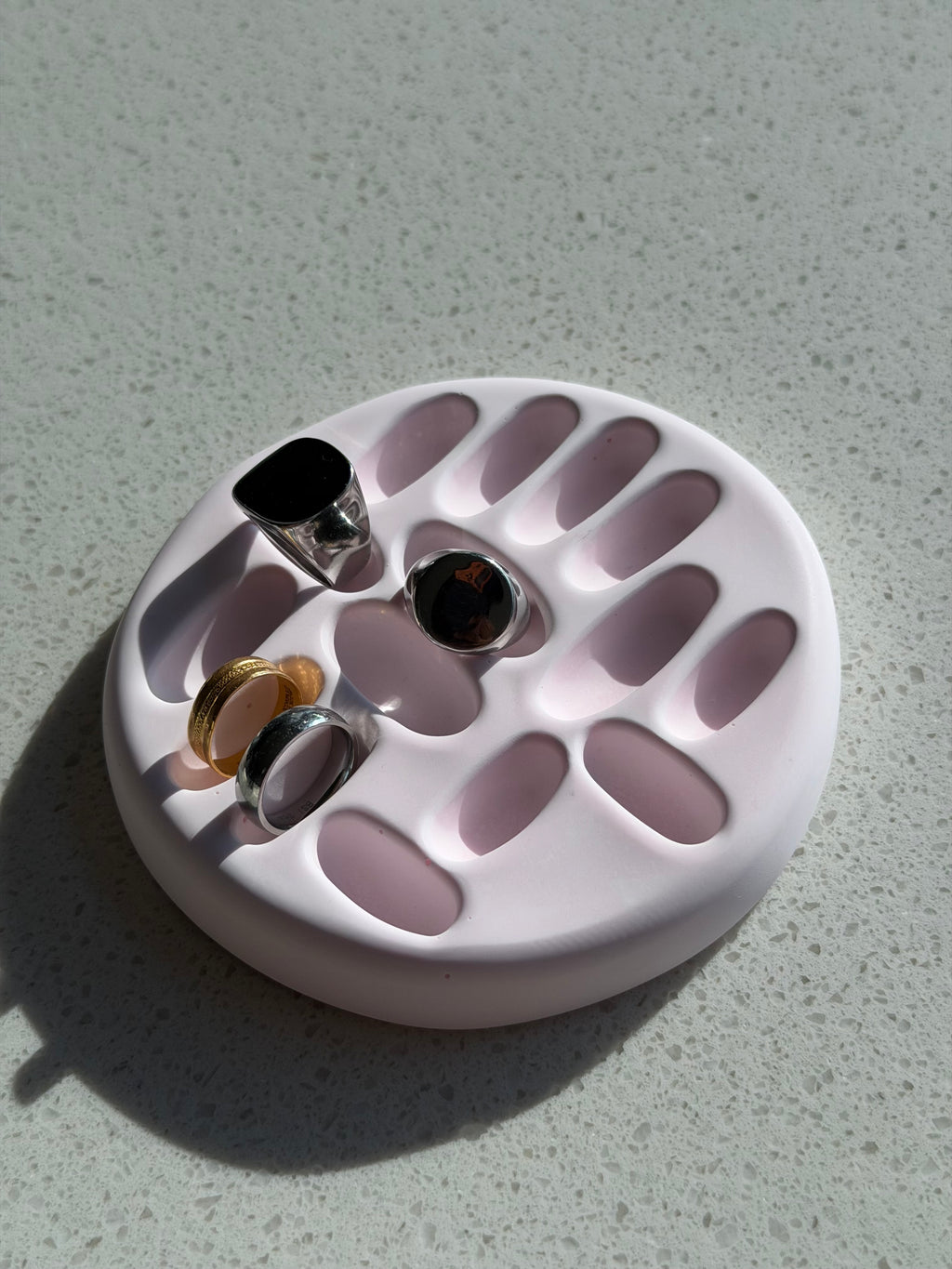 Rounded Ring Tray
