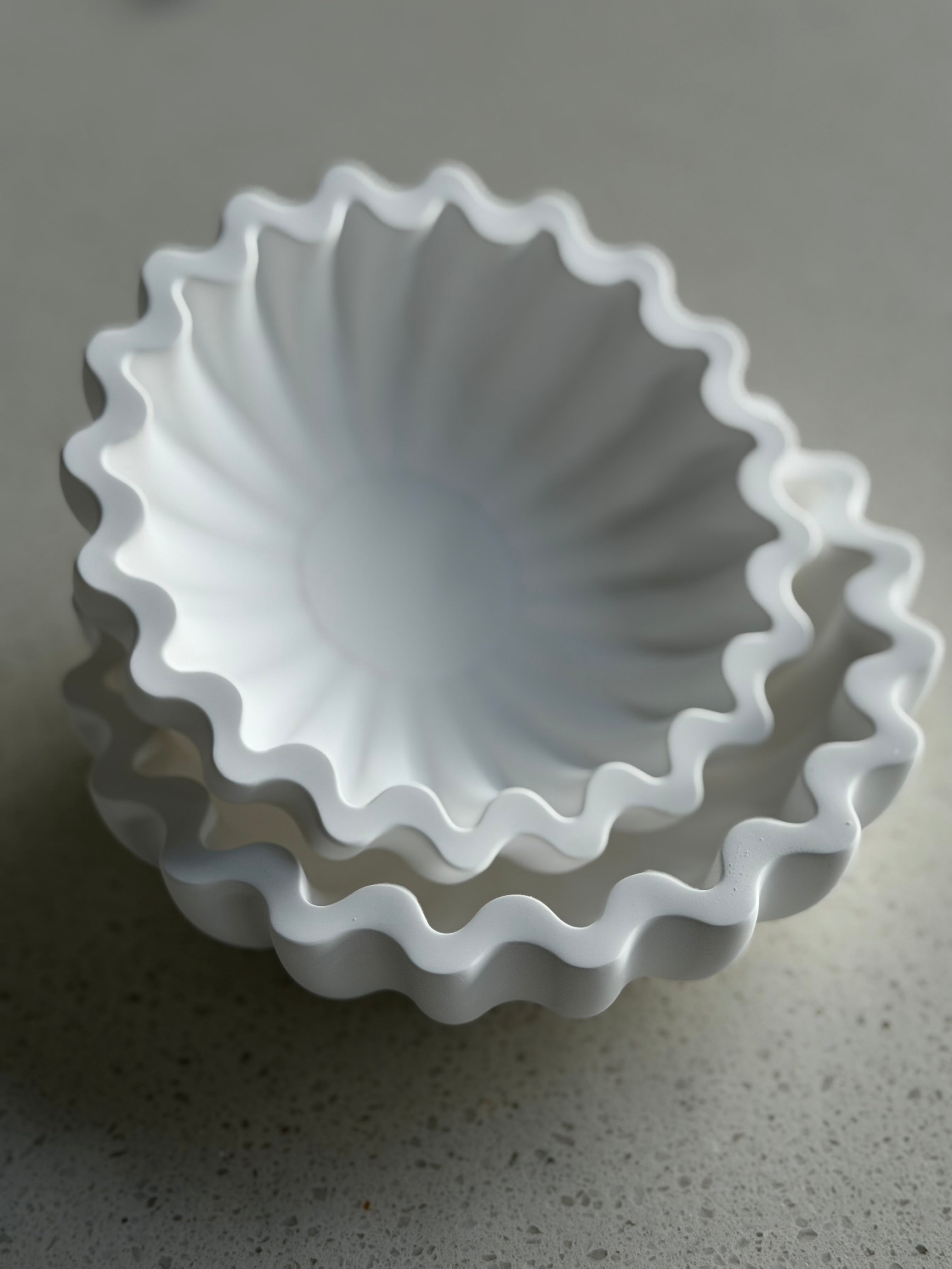 Folding Wave Bowls