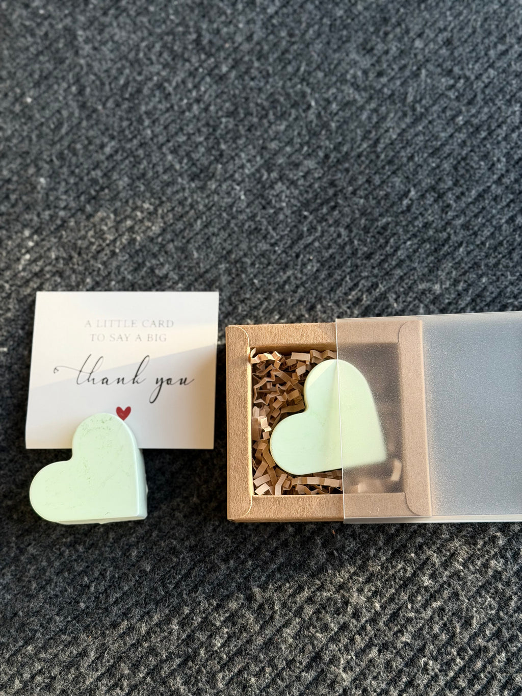 Minimalist Photo, Note & Card Holder Stand