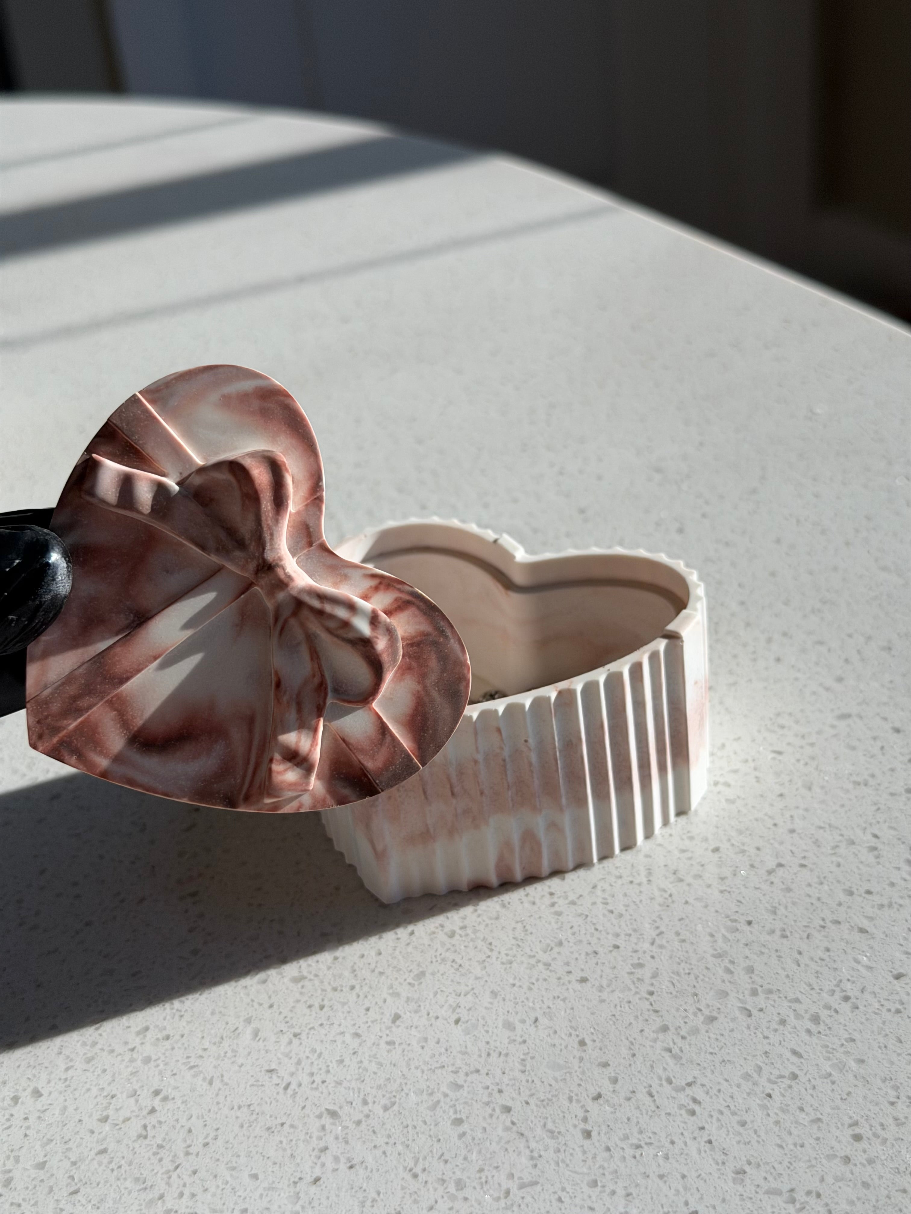 The Marbled Heart Bow Box