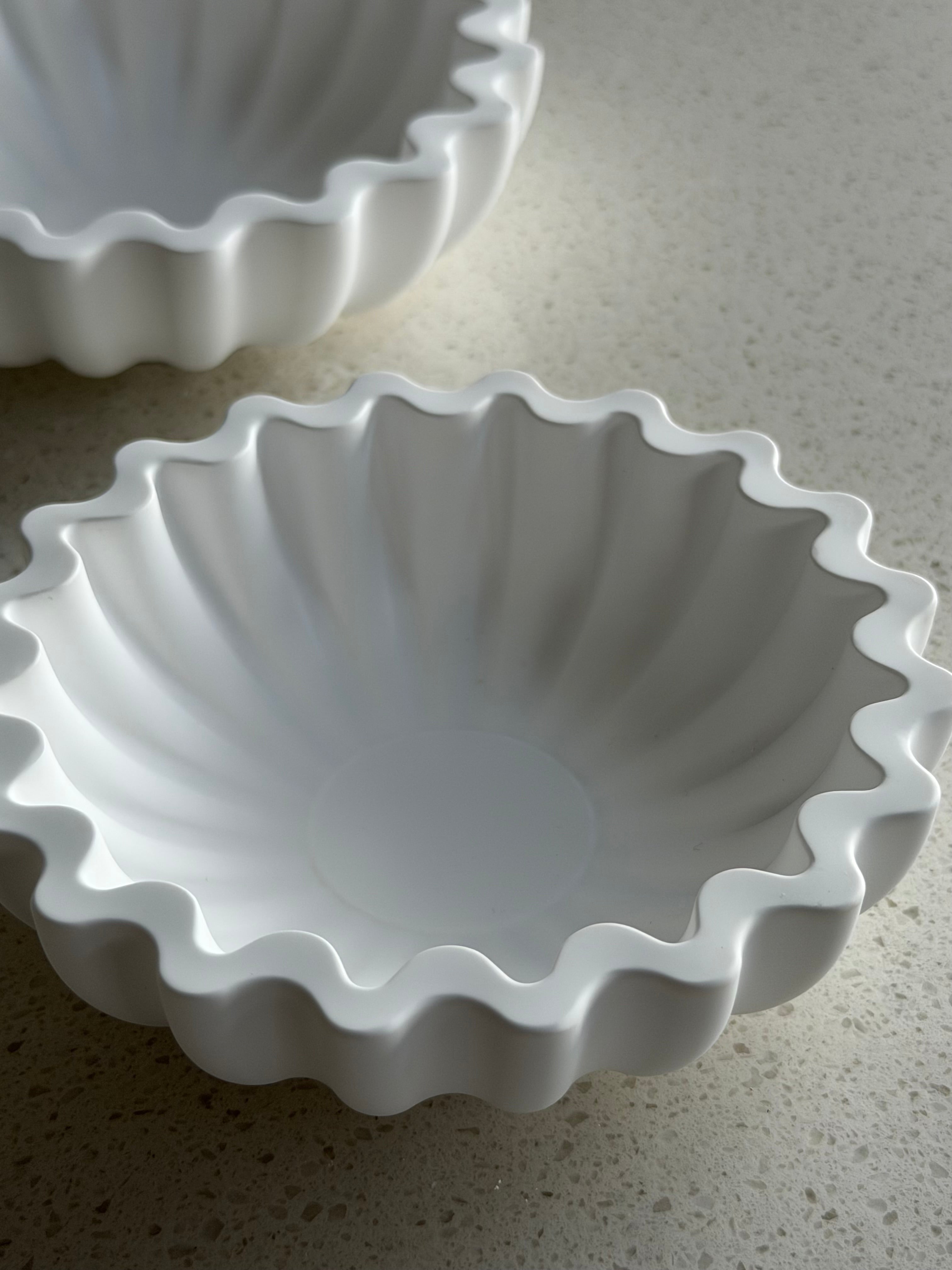 Folding Wave Bowls
