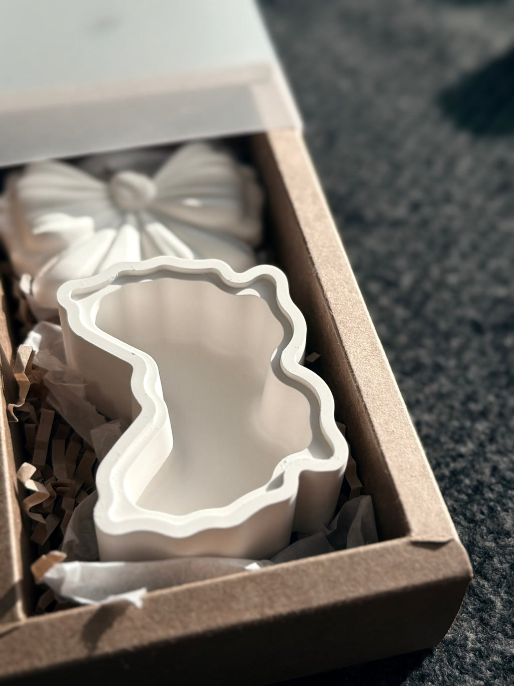 Medium Bow Treasure Box Gift Box