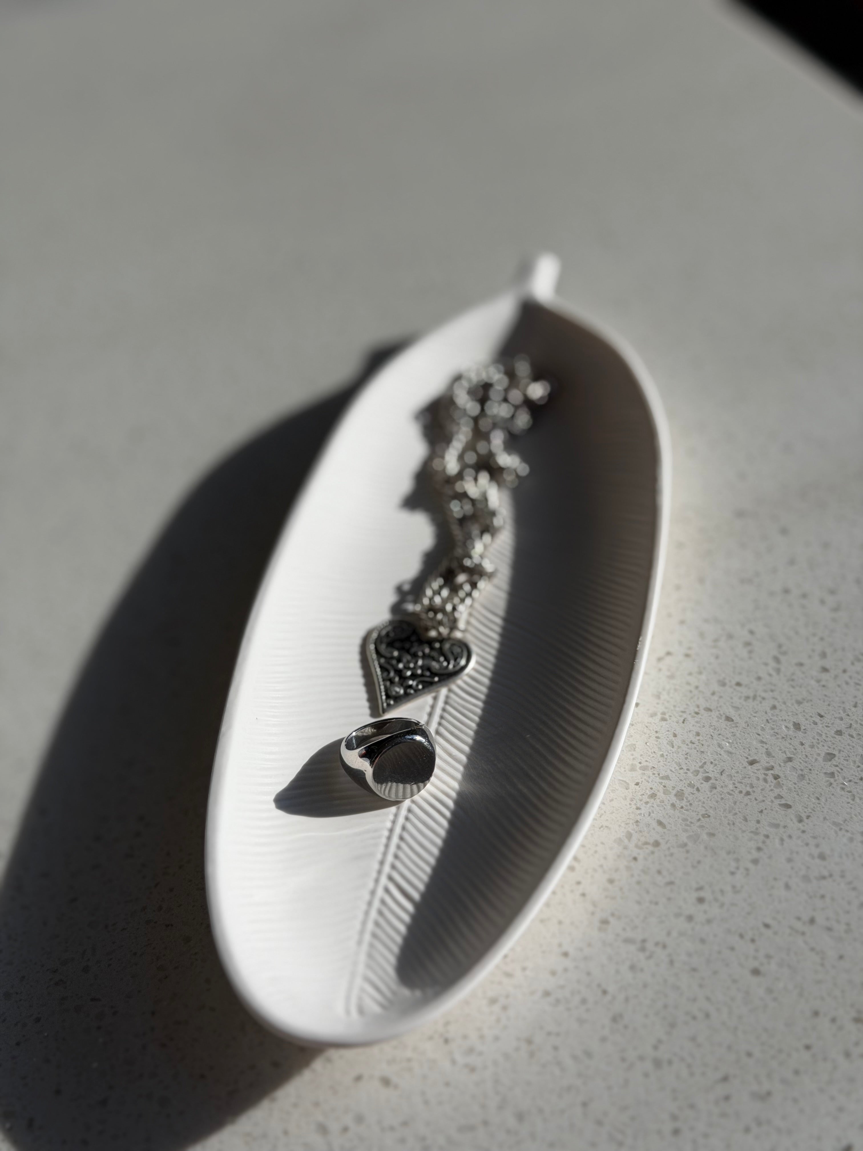 The Zemira Tray