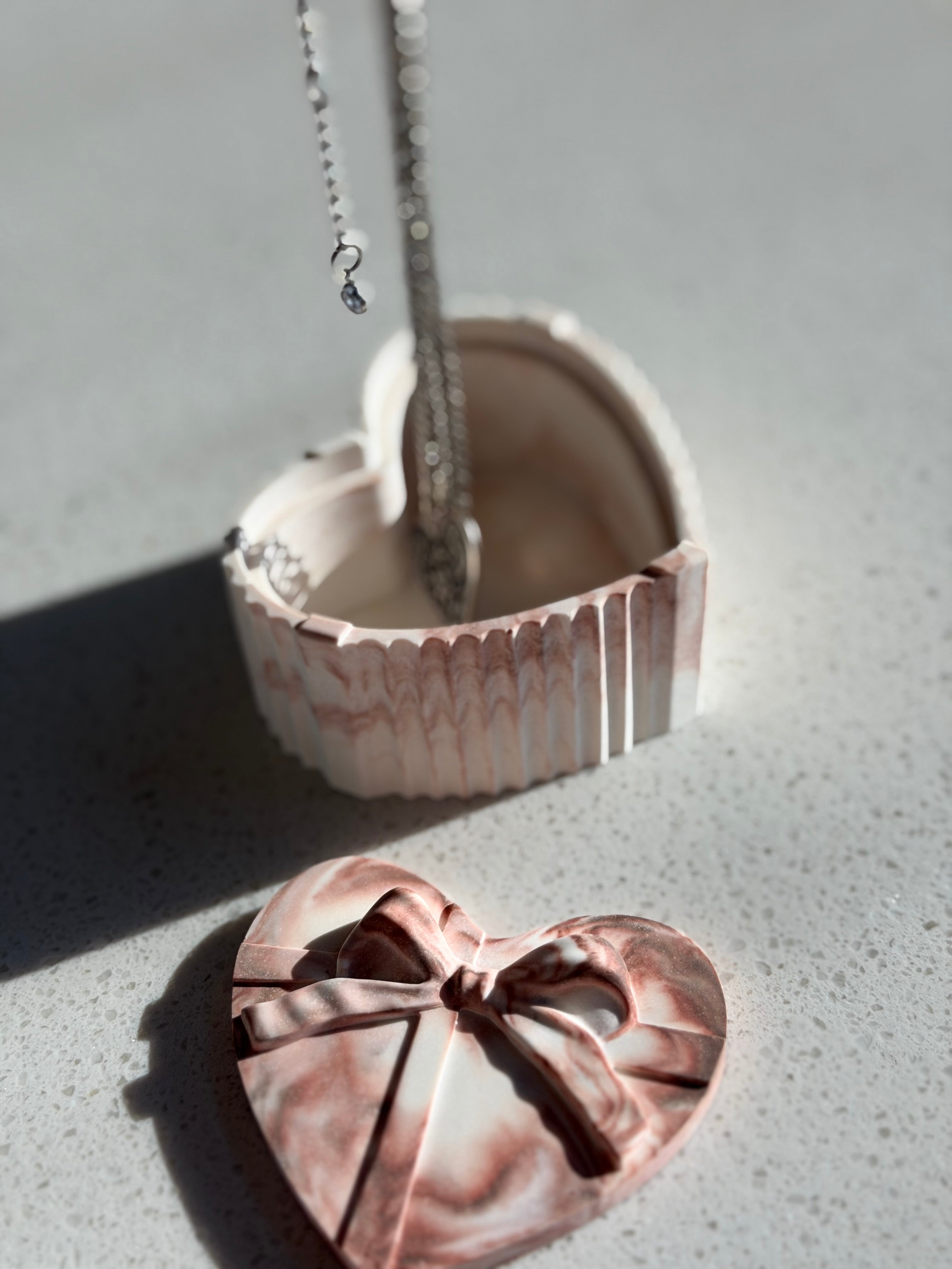The Marbled Heart Bow Box