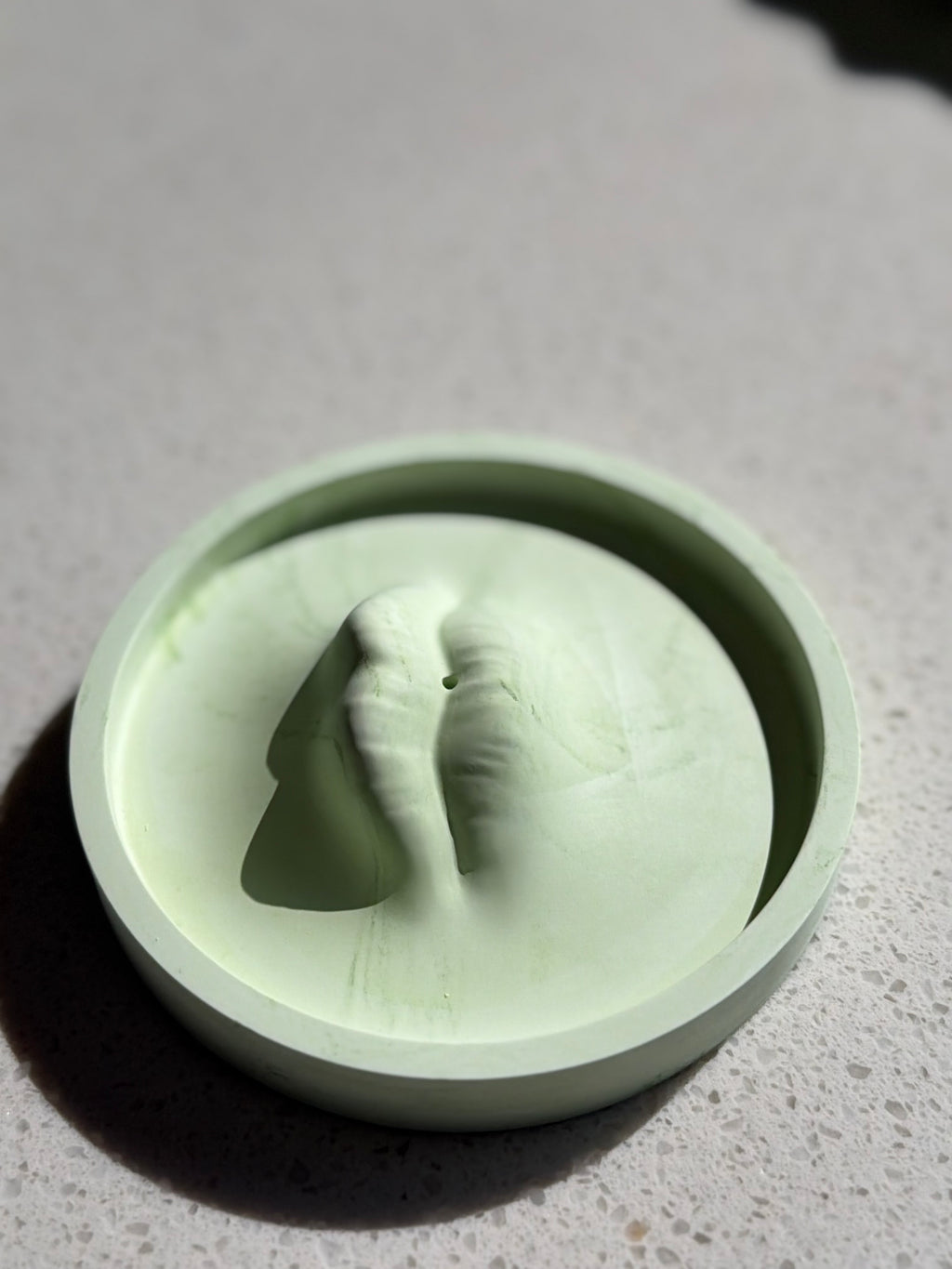 Aethel Lip Silhouette Incense & Ring Coaster