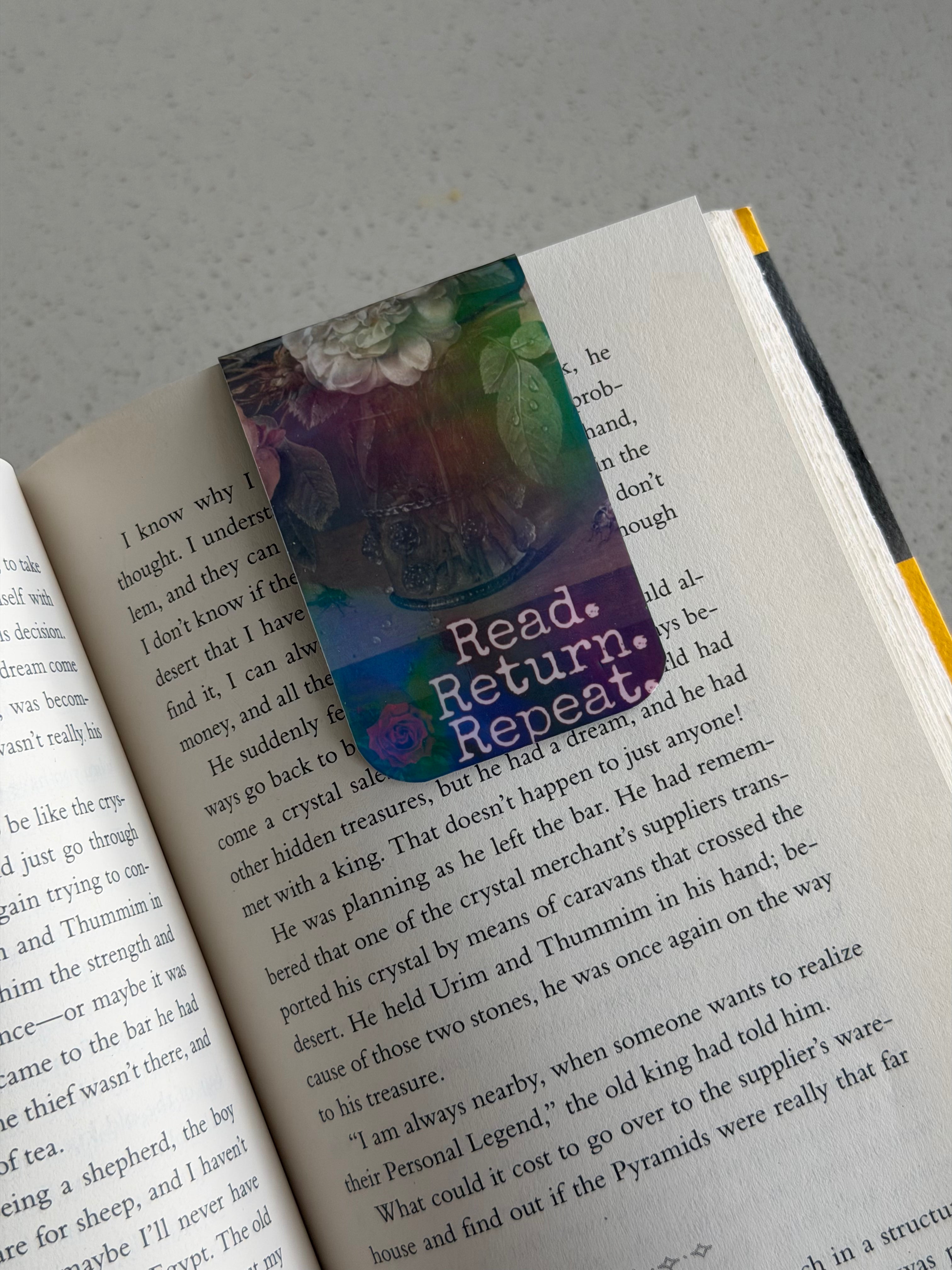 Read. Return. Repeat. Magnetic Bookmark